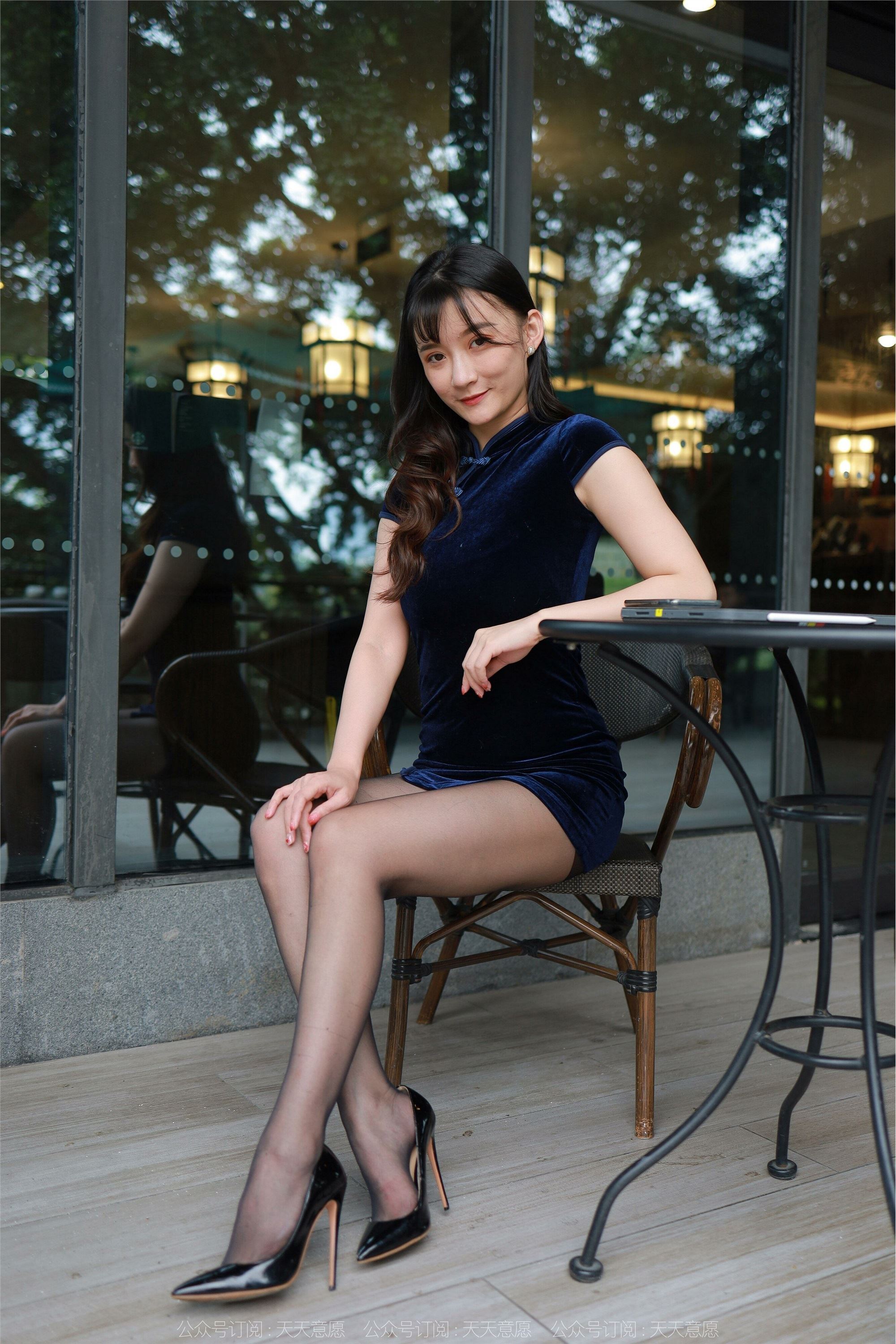 IESS异思趣向  2022.05.04 丝享家 1078：秋秋《高叉旗袍嘿丝》